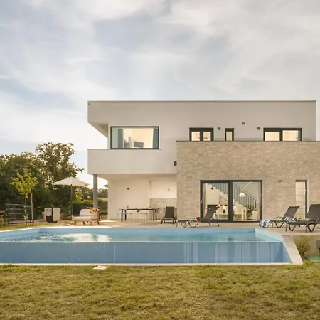 Villa Sea View Cala Sonriso Krnica